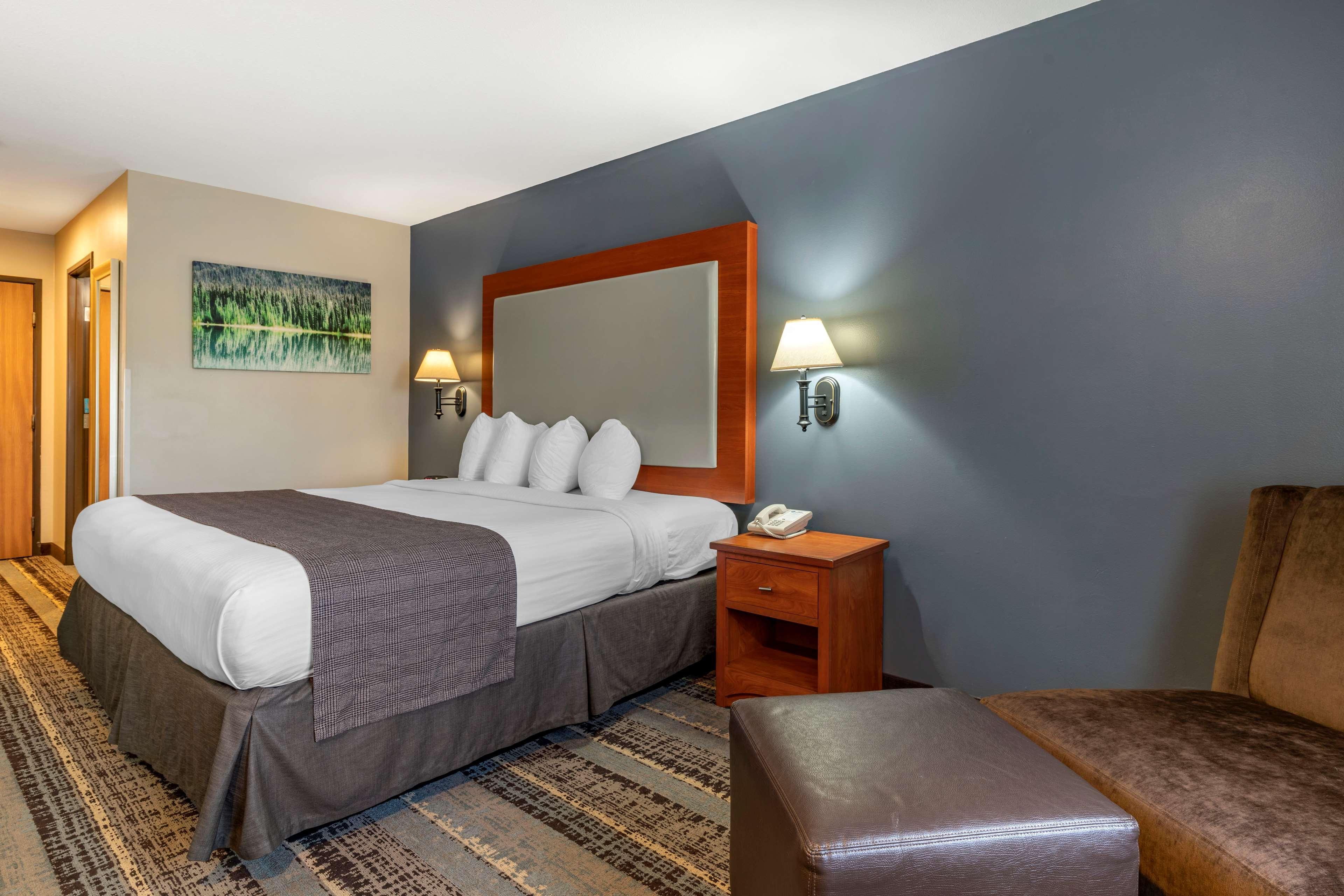 Western Hotel 3*