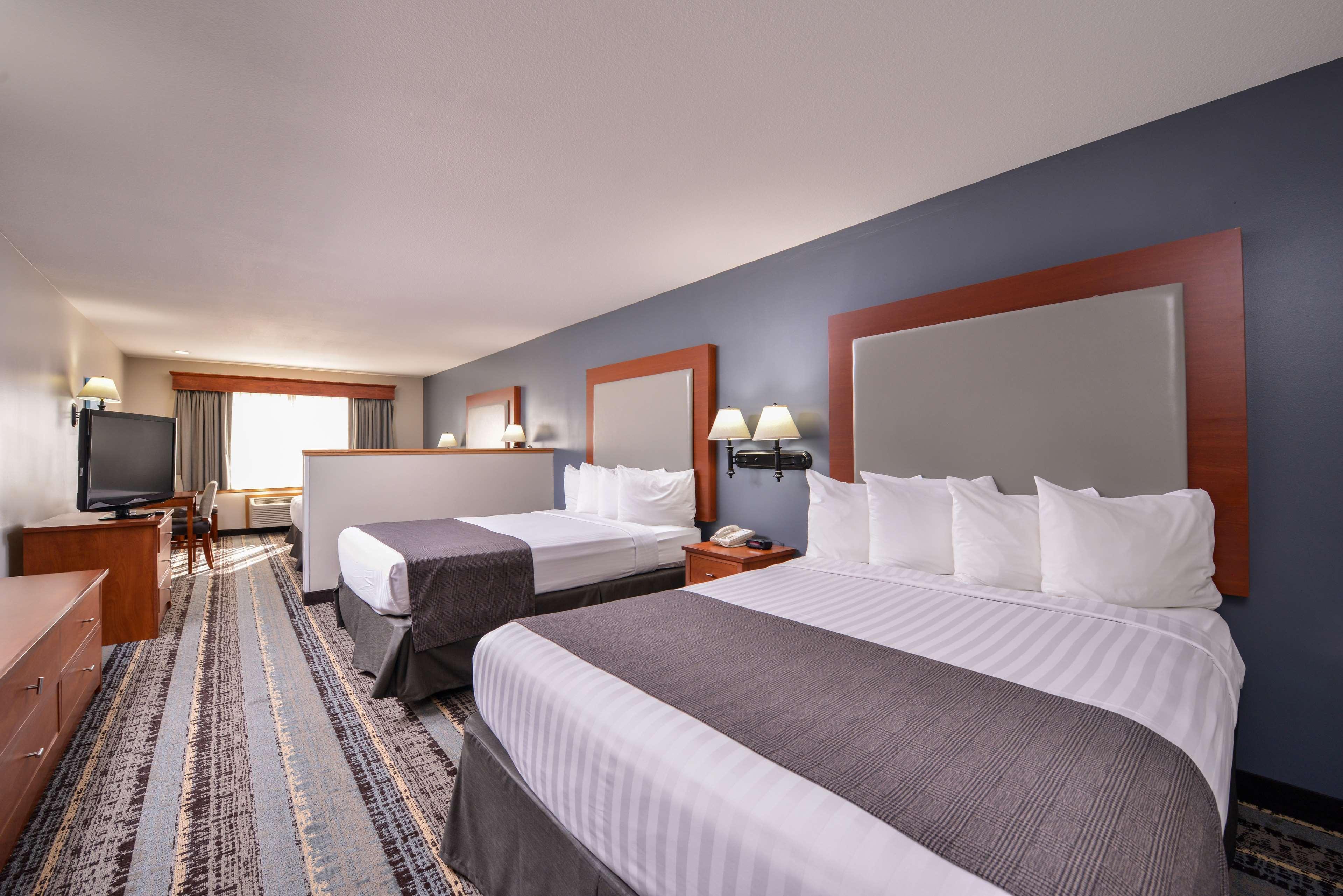 Western Hotel 3*
