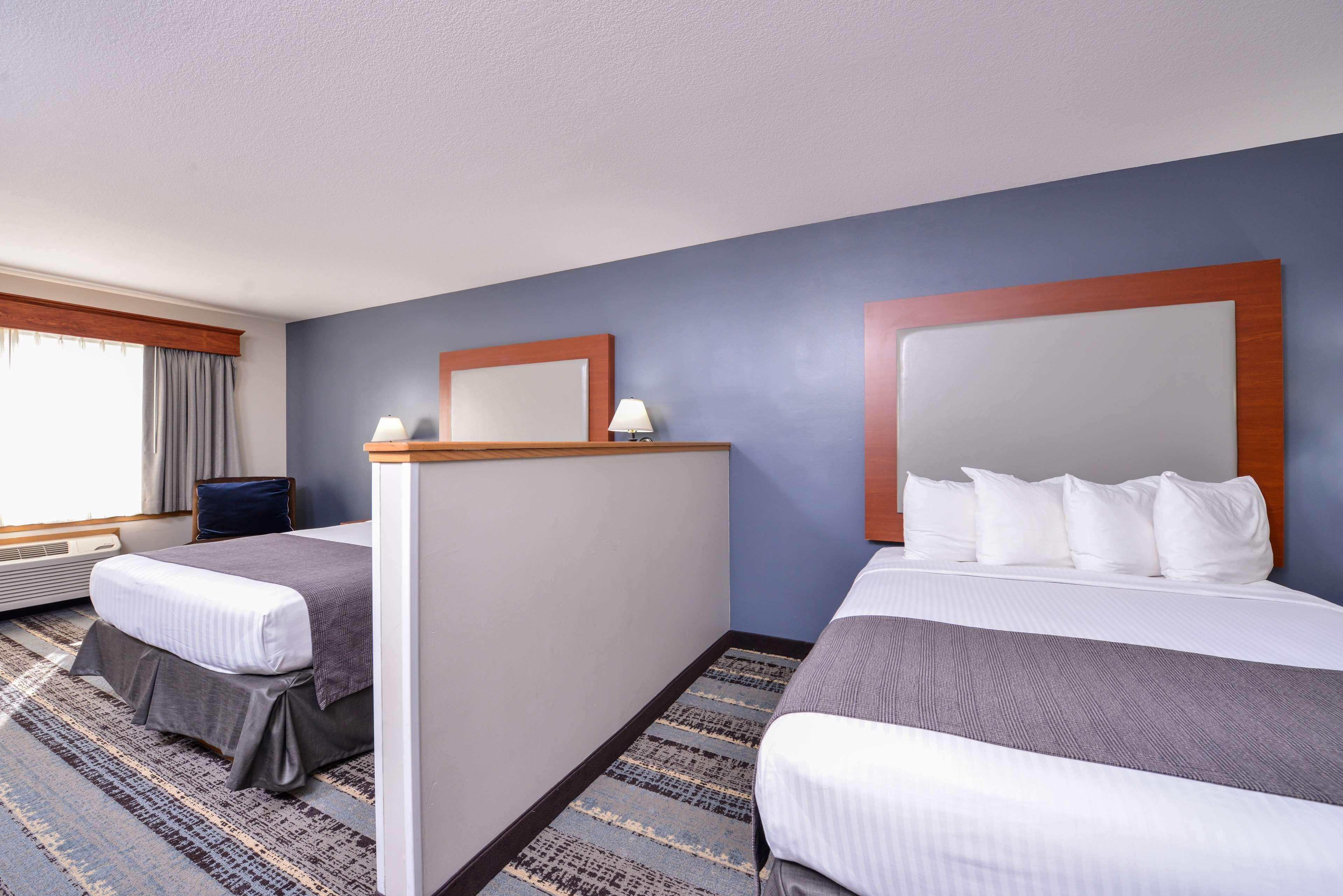 Western Hotel 3*